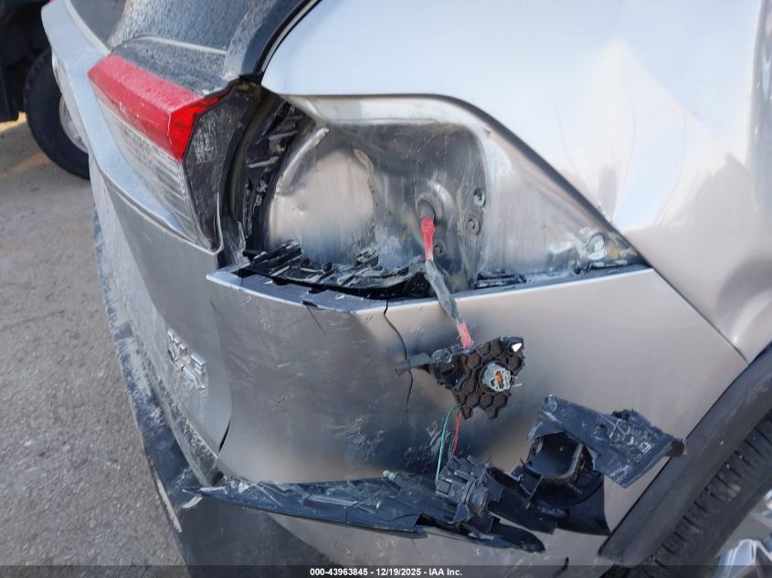 2025 Toyota Rav4 Hybrid Xle VIN: JTMRWRFVXSJ071586 Lot: 43963845