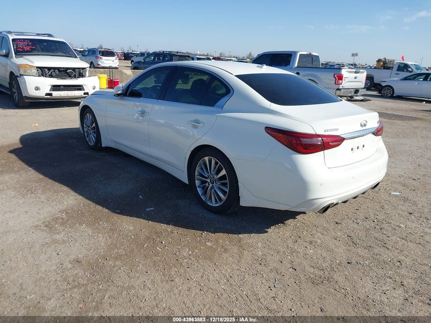 2021 Infiniti Q50 Luxe