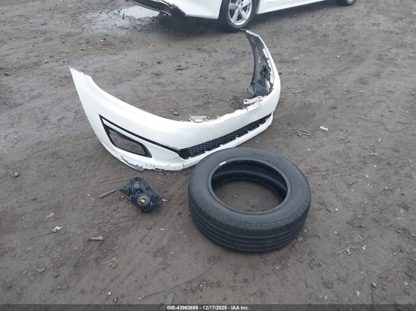 2015 Kia Optima Lx VIN: 5XXGM4A72FG385882 Lot: 43963888