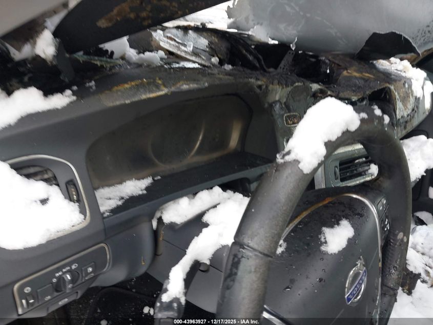 2016 Volvo S60 T5 Premier VIN: YV1612TK6G2401786 Lot: 43963927