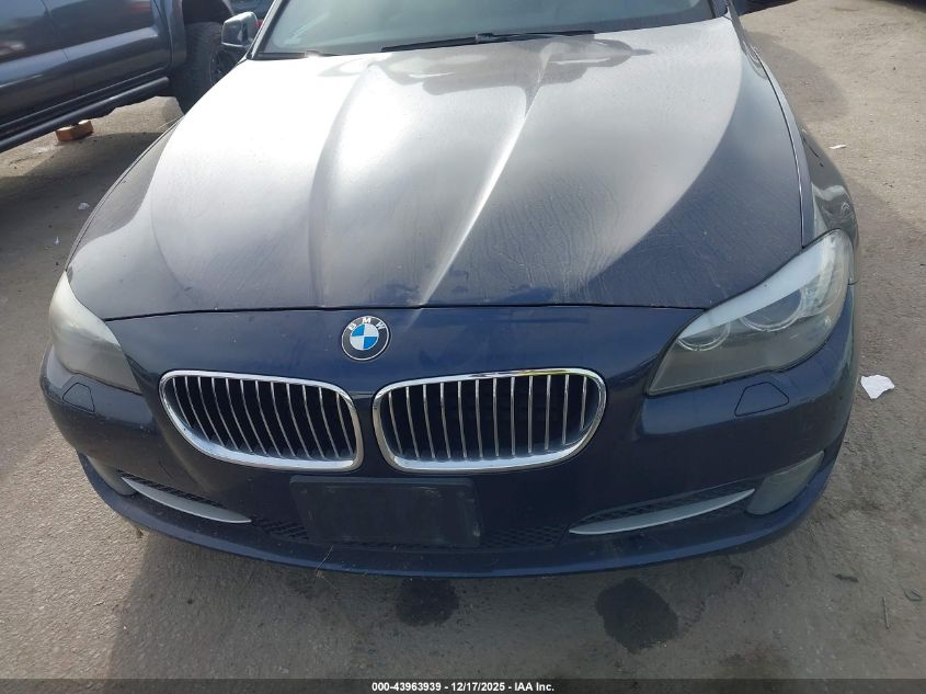 2011 BMW 528I VIN: WBAFR1C50BC742636 Lot: 43963939