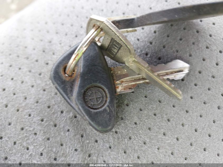 2005 BMW K1200 Lt VIN: WB10559A95ZL72074 Lot: 43963946