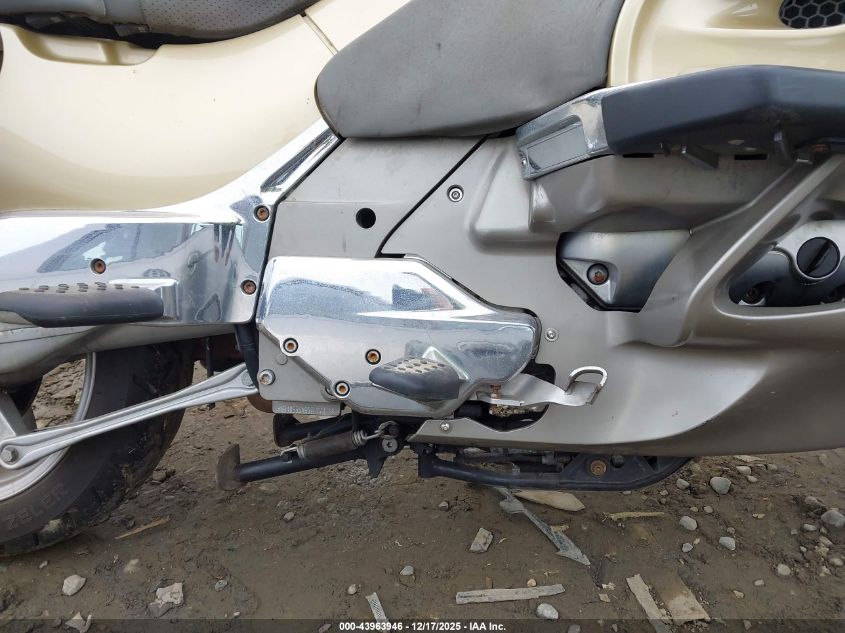 2005 BMW K1200 Lt VIN: WB10559A95ZL72074 Lot: 43963946