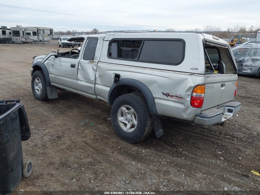 2004 Toyota Tacoma Base V6