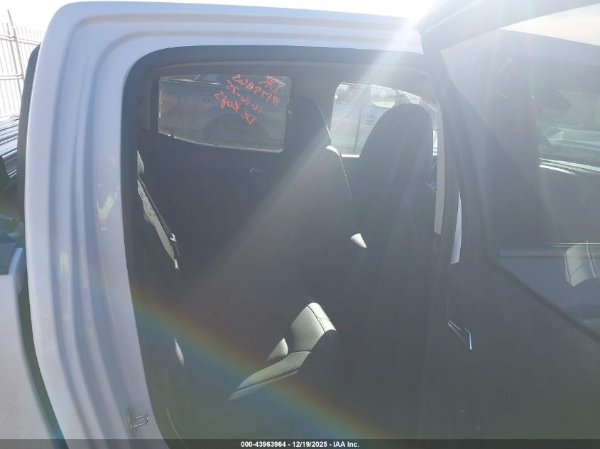 2016 Chevrolet Colorado Lt VIN: 1GCGTCE32G1372566 Lot: 43963964