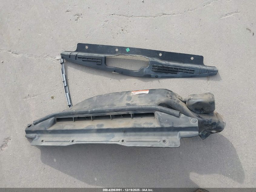 2007 Hyundai Azera Limited/Se VIN: KMHFC46F67A187135 Lot: 43963991