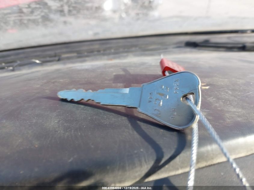 2002 Ford Escort Zx2 VIN: 3FAFP113X2R118215 Lot: 43964004