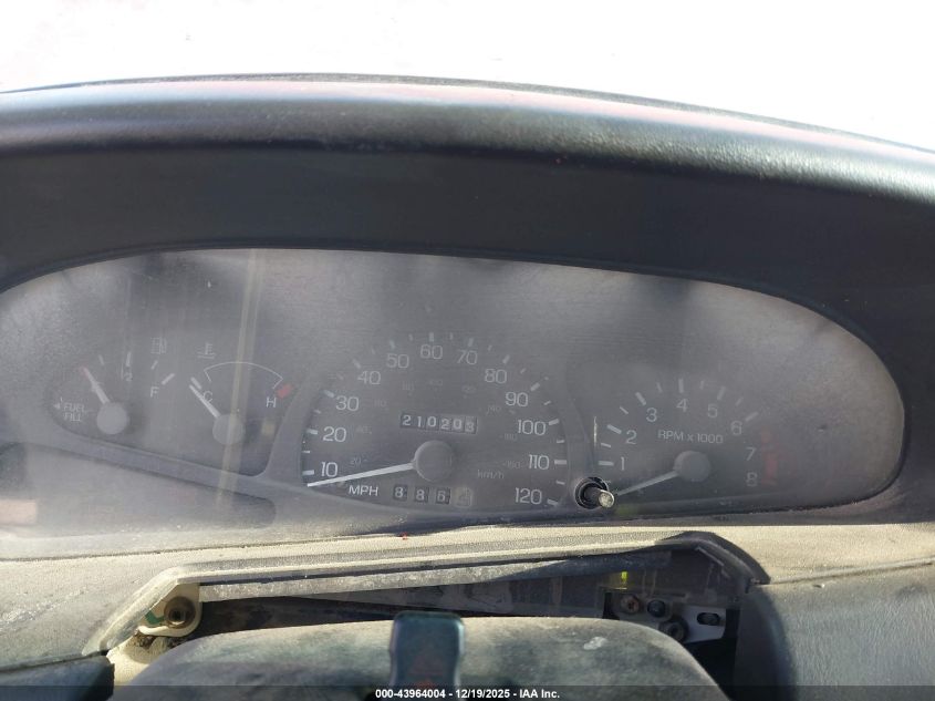 2002 Ford Escort Zx2 VIN: 3FAFP113X2R118215 Lot: 43964004