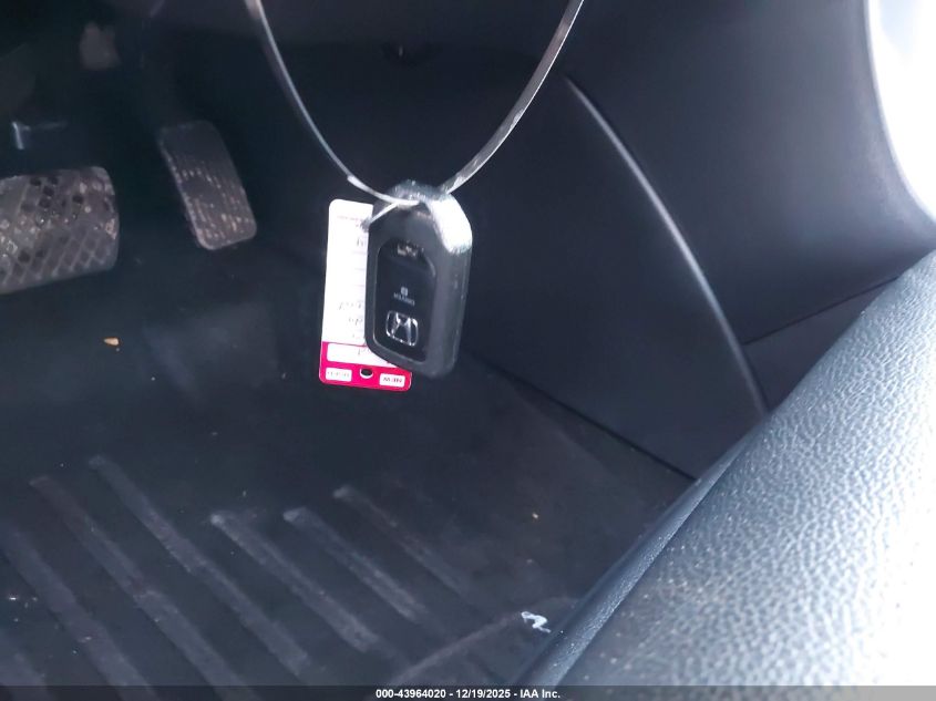 2017 Honda Accord Ex-L VIN: 1HGCR2F80HA043210 Lot: 43964020