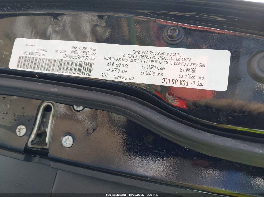 2015 Chrysler 300C VIN: 2C3CCAEG7FH818821 Lot: 43964023