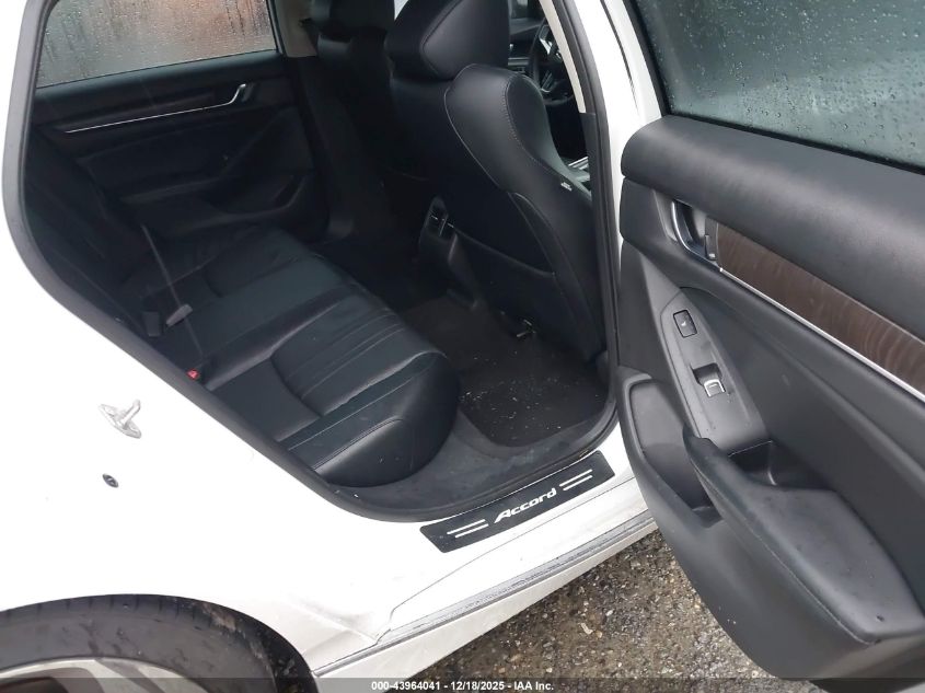 2018 Honda Accord Touring VIN: 1HGCV1F90JA175761 Lot: 43964041