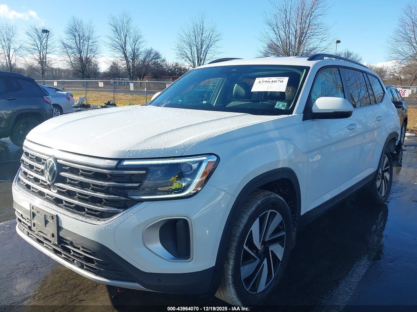 2024 Volkswagen Atlas 2.0T Se W/Technology