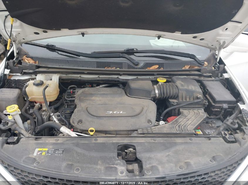 2017 Chrysler Pacifica Touring-L Plus VIN: 2C4RC1EGXHR577520 Lot: 43964073