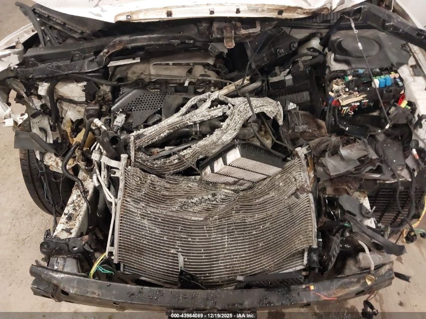 2008 Hyundai Azera Limited VIN: KMHFC46F68A273501 Lot: 43964089