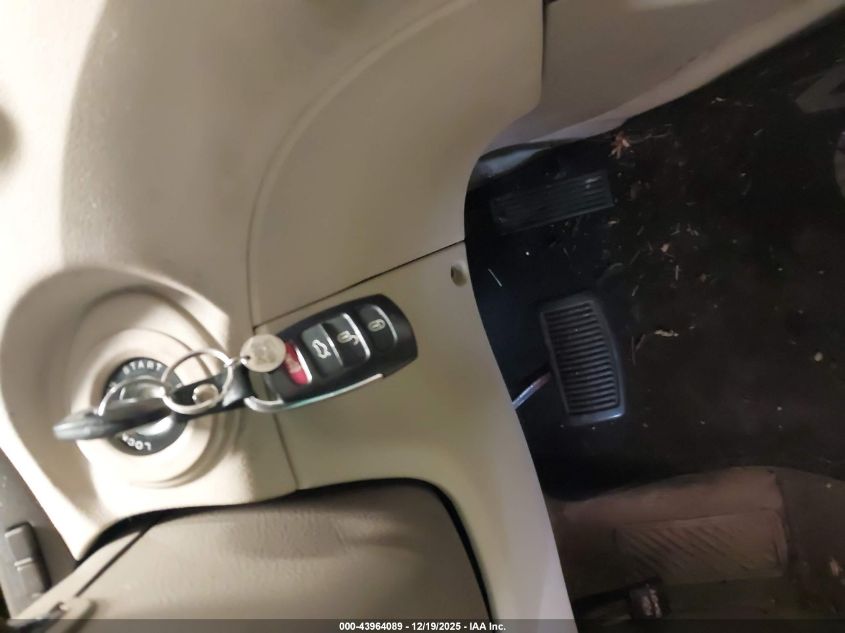 2008 Hyundai Azera Limited VIN: KMHFC46F68A273501 Lot: 43964089