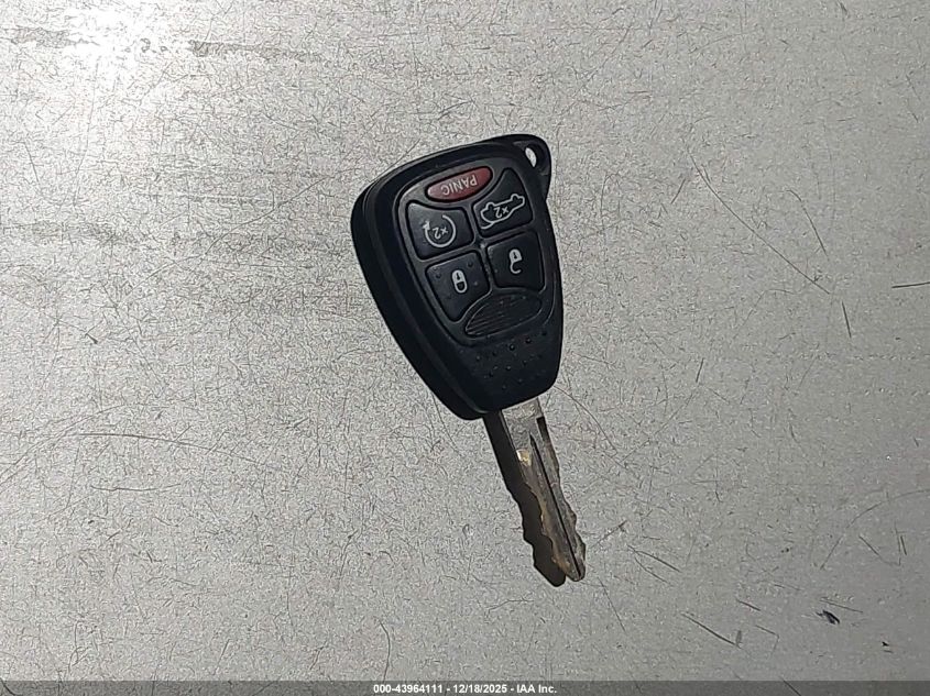 2012 Chrysler 200 Limited VIN: 1C3CCBCB3CN197223 Lot: 43964111