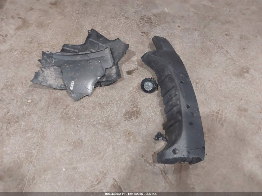 2012 Chrysler 200 Limited VIN: 1C3CCBCB3CN197223 Lot: 43964111