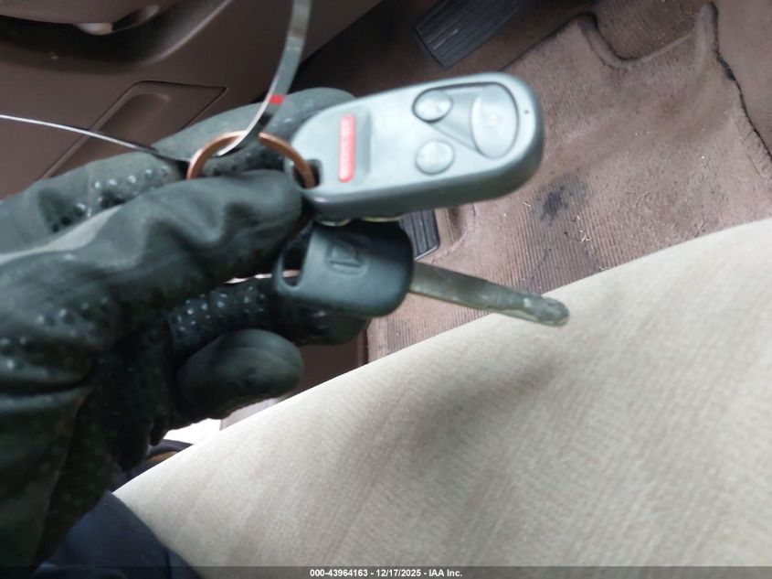 2002 Honda Cr-V Ex VIN: JHLRD78812C073977 Lot: 43964163