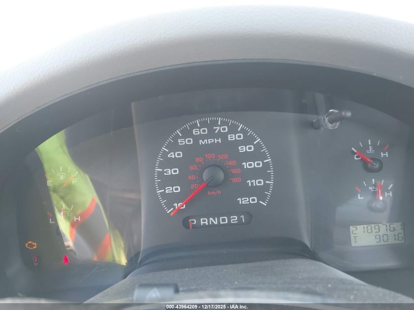 2007 Ford F-150 Stx/Xl/Xlt VIN: 1FTRF12217NA05764 Lot: 43964209