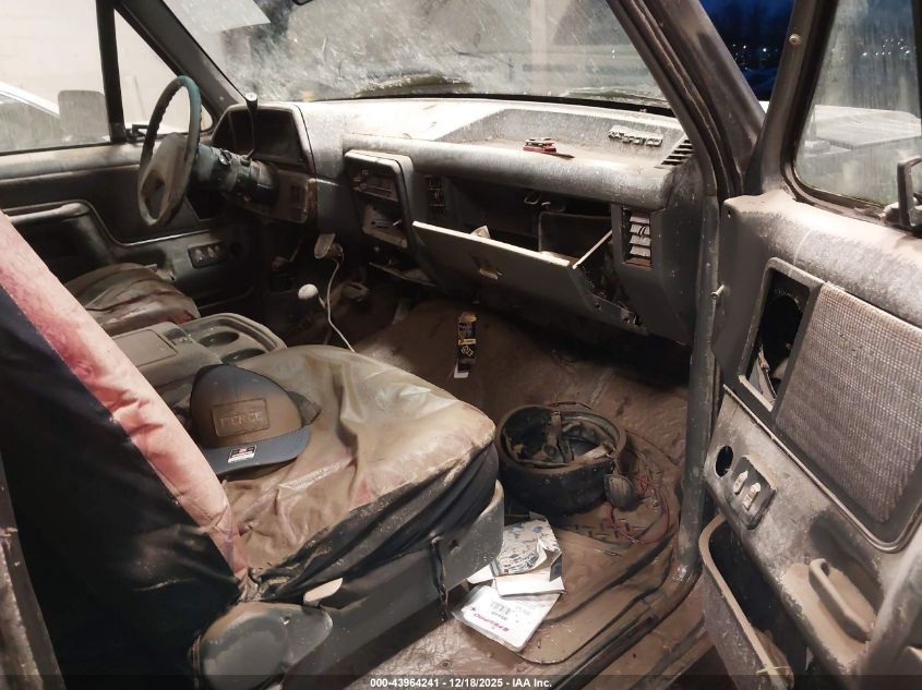 1990 Ford Bronco U100 VIN: 1FMEU15H3LLA66829 Lot: 43964241