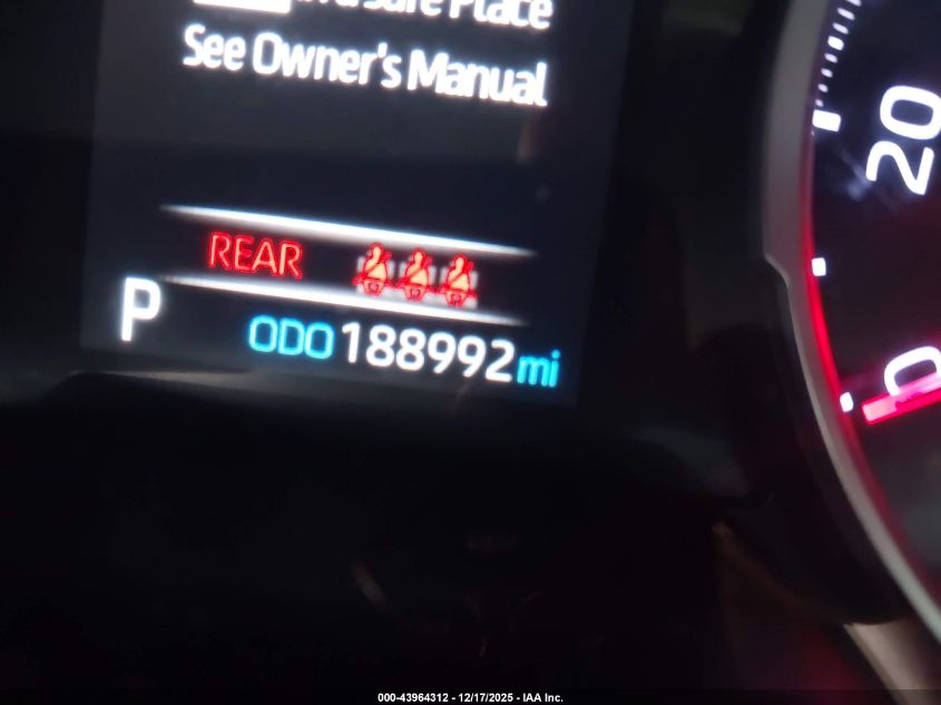 2019 Toyota Rav4 Xle VIN: 2T3W1RFV0KC026578 Lot: 43964312