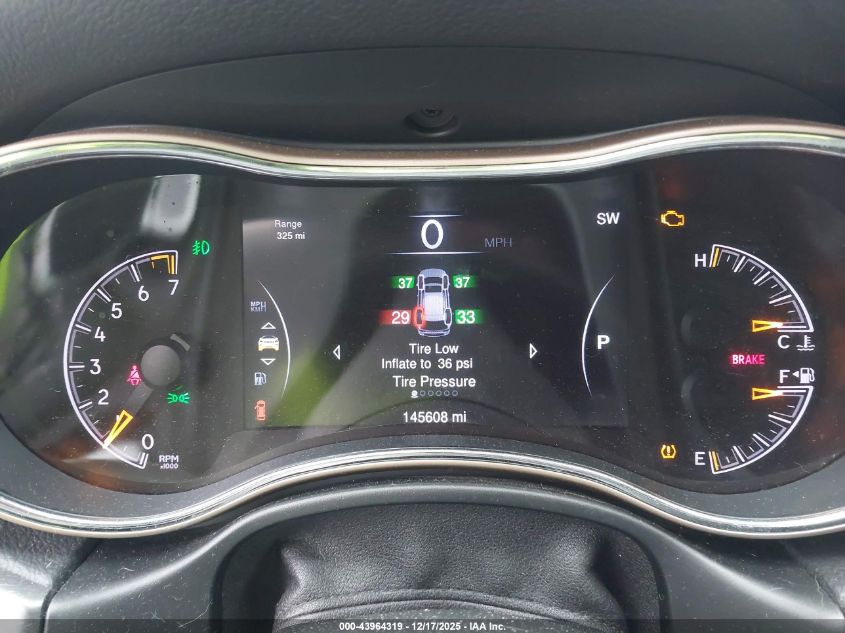 2015 Jeep Grand Cherokee Altitude VIN: 1C4RJEAG7FC677776 Lot: 43964319