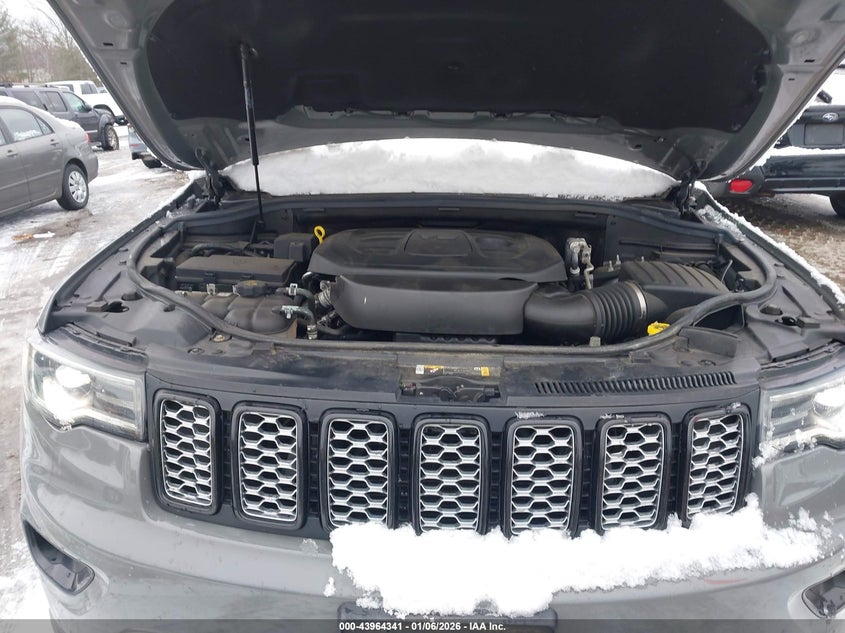 2021 Jeep Grand Cherokee - widok 10