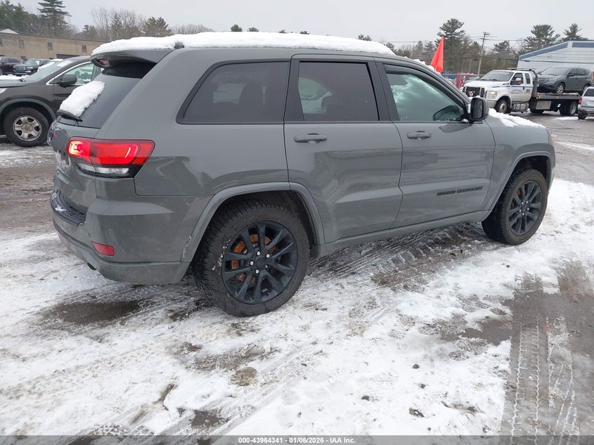 2021 Jeep Grand Cherokee - widok 4
