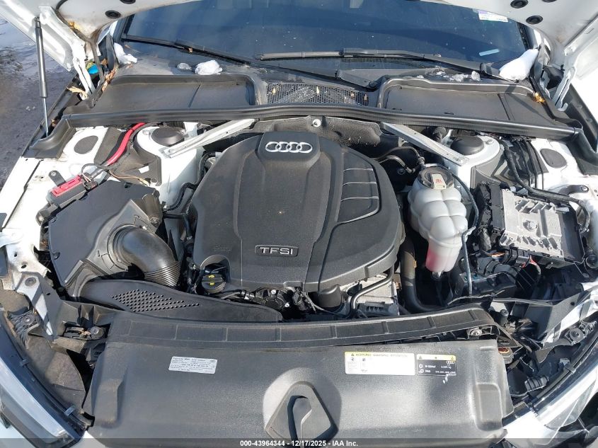 2019 Audi A4 45 Premium VIN: WAUDNAF4XKN019435 Lot: 43964344