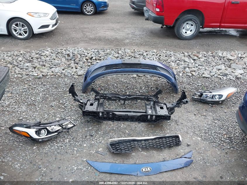 2017 Kia Forte Lx VIN: 3KPFL4A74HE153116 Lot: 43964362