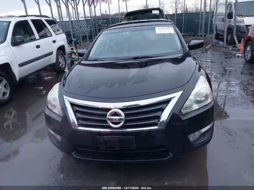 2014 Nissan Altima 2.5 S VIN: 1N4AL3AP5EN334288 Lot: 43964366