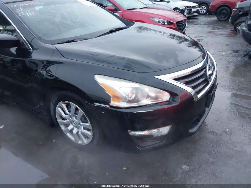 2014 Nissan Altima 2.5 S VIN: 1N4AL3AP5EN334288 Lot: 43964366