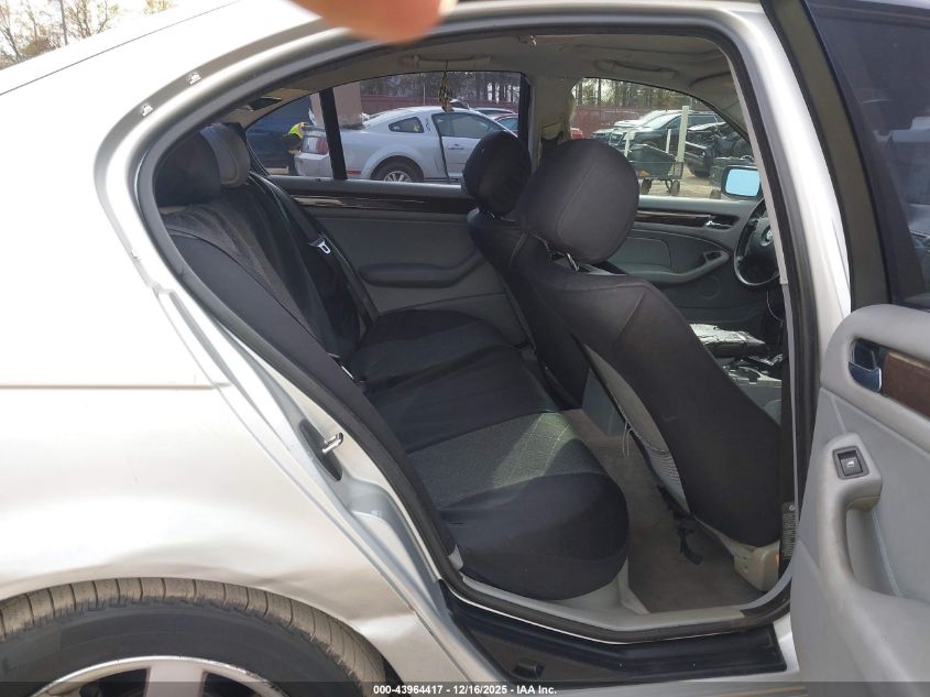 2003 BMW 325I VIN: WBAET37463NJ26357 Lot: 43964417