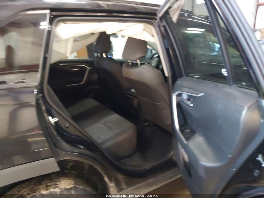 2024 Toyota Rav4 Xle VIN: 2T3P1RFV0RW424211 Lot: 43964436