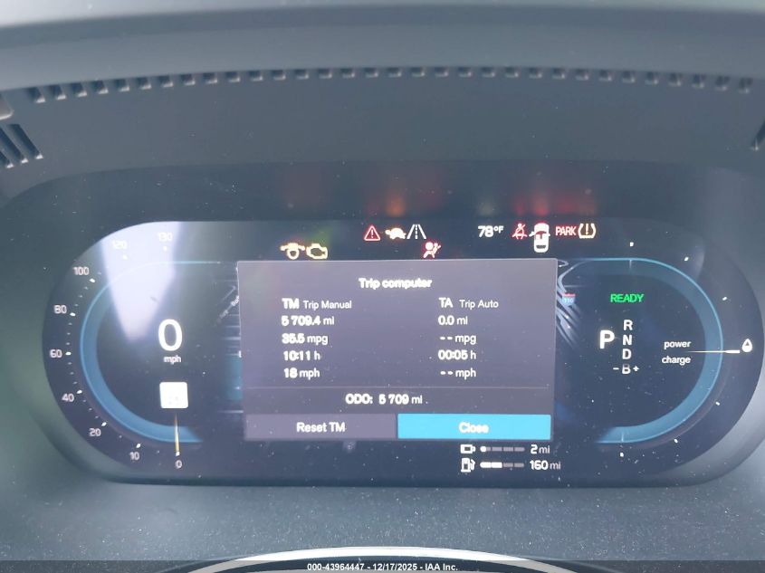 2025 Volvo Xc60 Plug-In Hybrid Ultra, T8 Awd Electric/Gasoline, Dark VIN: YV4H60RM7S1027519 Lot: 43964447