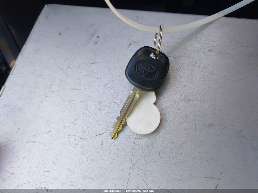 2015 Toyota Corolla L VIN: 5YFBURHE4FP358007 Lot: 43964467