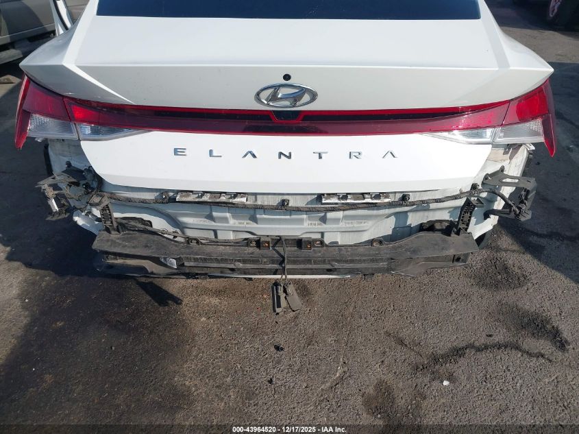 2022 Hyundai Elantra Sel VIN: 5NPLM4AG0NH083413 Lot: 43964520