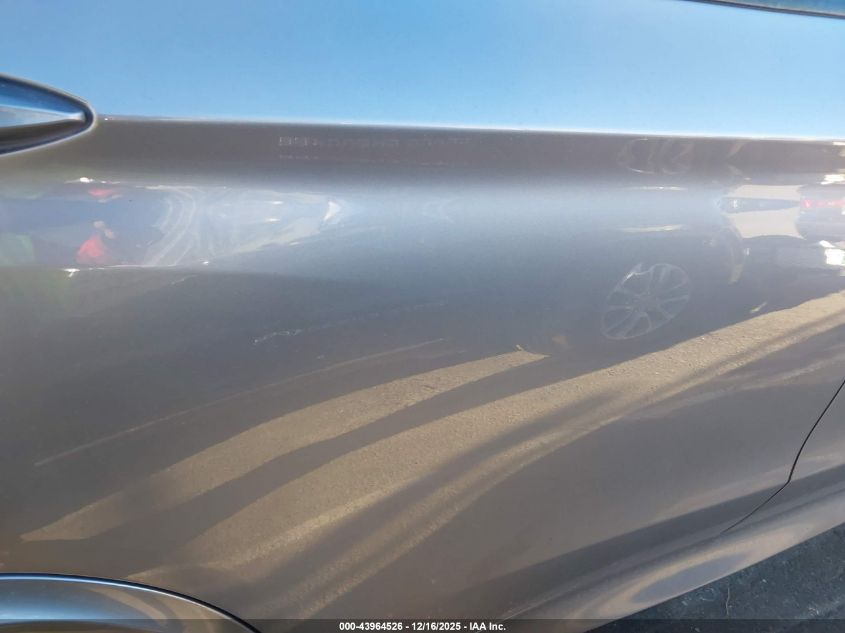 2016 BMW X5 xDrive50I VIN: 5UXKR6C52G0J81975 Lot: 43964526