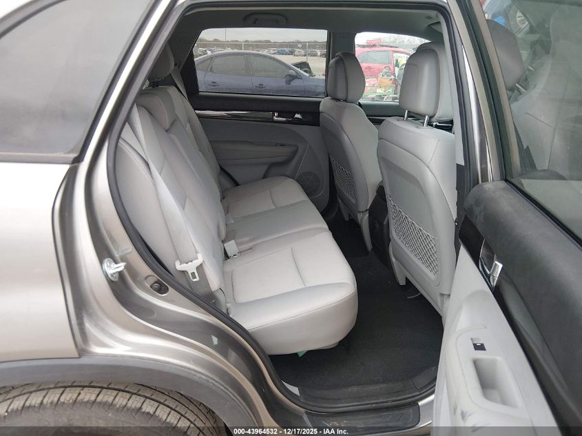 2012 Kia Sorento Lx VIN: 5XYKT3A18CG201782 Lot: 43964532