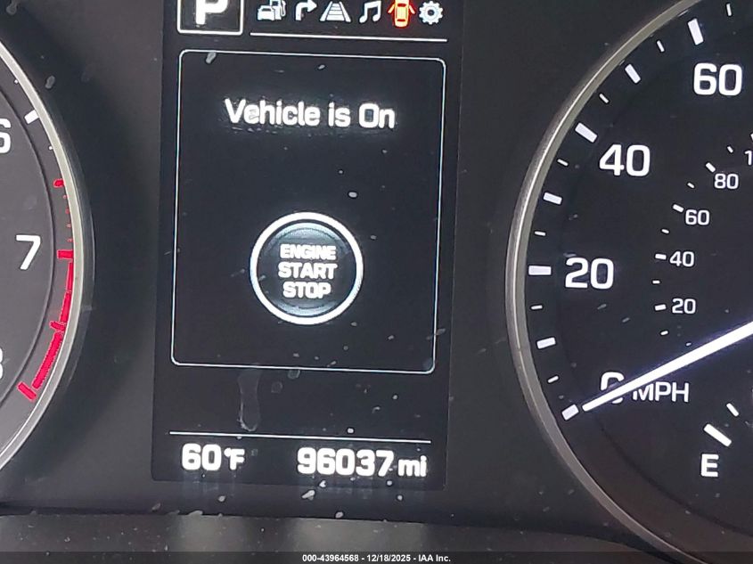 2018 Hyundai Elantra Limited VIN: 5NPD84LF6JH286586 Lot: 43964568