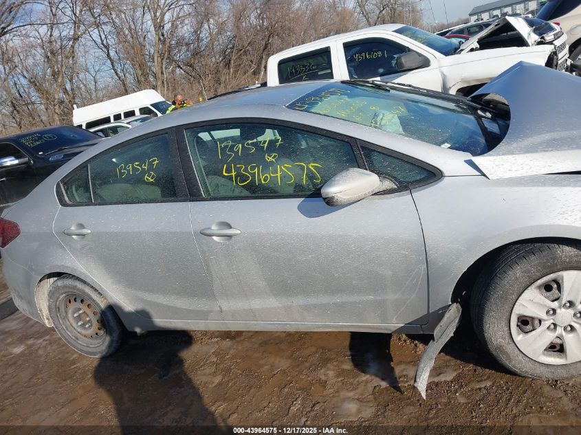 2017 Kia Forte Lx VIN: 3KPFK4A71HE139547 Lot: 43964575