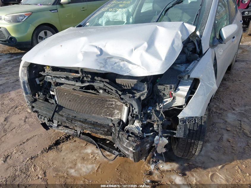 2017 Kia Forte Lx VIN: 3KPFK4A71HE139547 Lot: 43964575