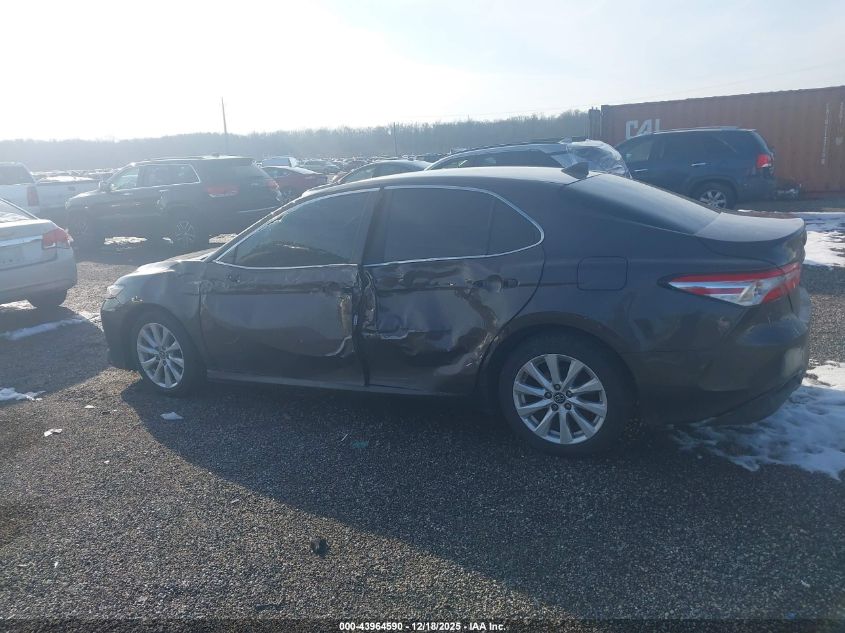 2019 Toyota Camry Le VIN: 4T1B11HK4KU681045 Lot: 43964590