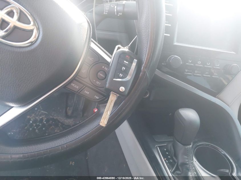 2019 Toyota Camry Le VIN: 4T1B11HK4KU681045 Lot: 43964590