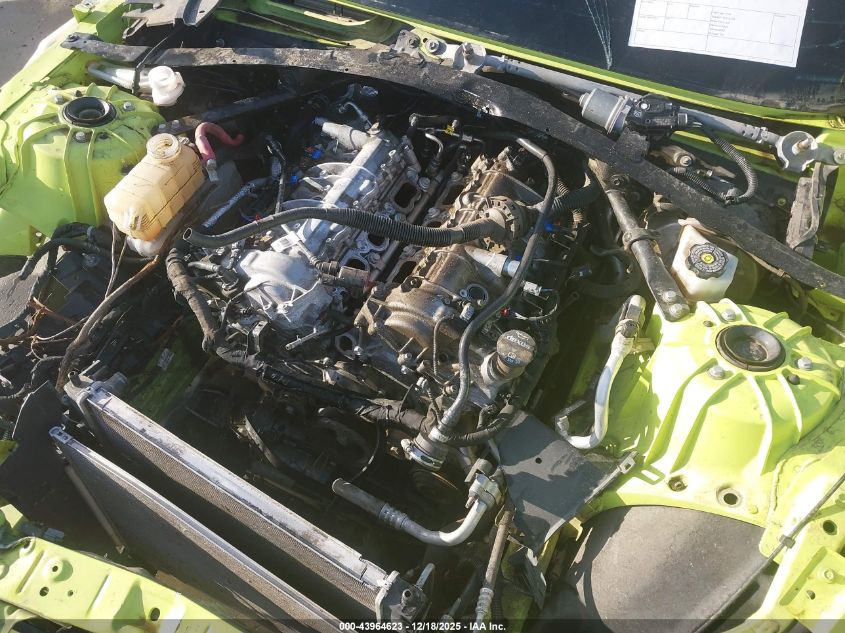 2021 Chevrolet Camaro Rwd 1Lt VIN: 1G1FB3DS7M0105540 Lot: 43964623