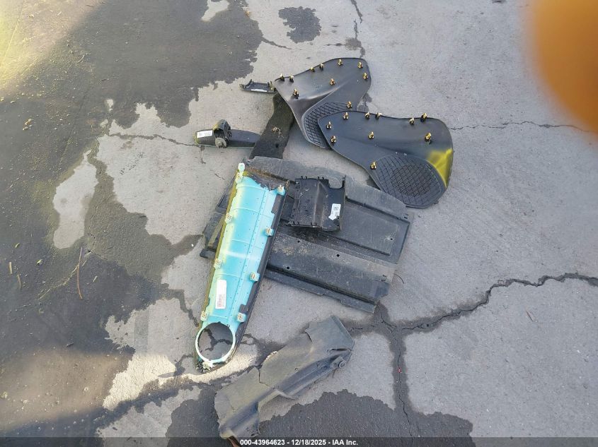 2021 Chevrolet Camaro Rwd 1Lt VIN: 1G1FB3DS7M0105540 Lot: 43964623