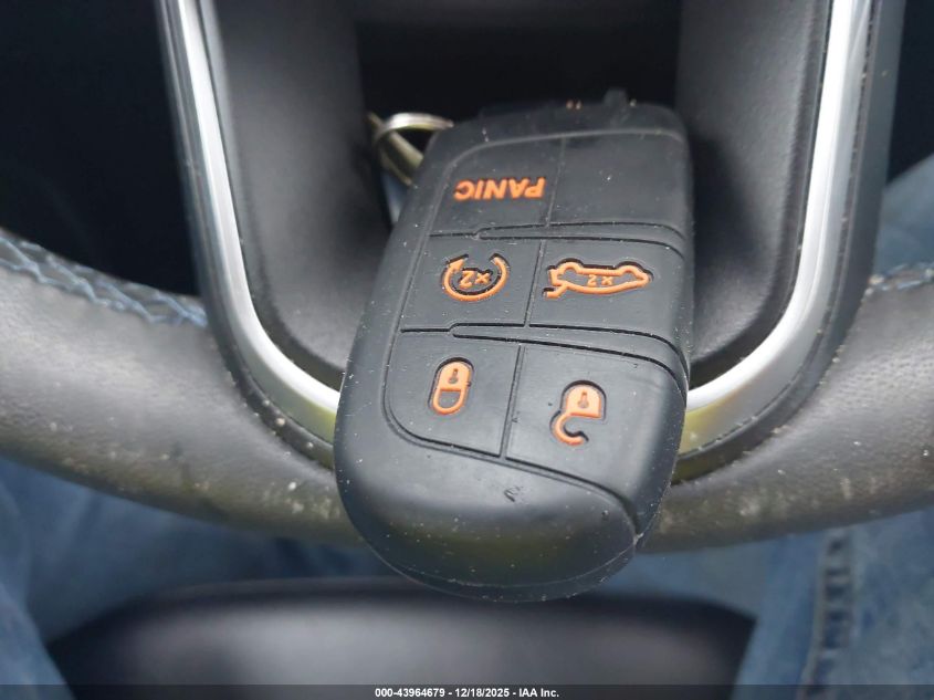 2022 Jeep Compass Latitude 4X4 VIN: 3C4NJDBB7NT133230 Lot: 43964679