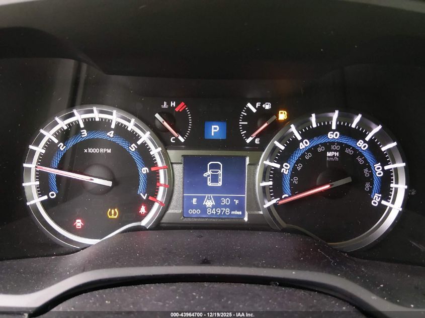 2018 Toyota 4Runner Sr5 Prem/Ltdl/Trail/Trd VIN: JTEBU5JR4J5515414 Lot: 43964700