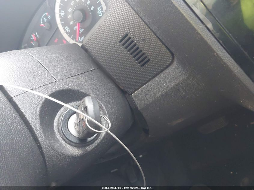 2011 Ford Escape Limited VIN: 1FMCU0EG6BKB85083 Lot: 43964740