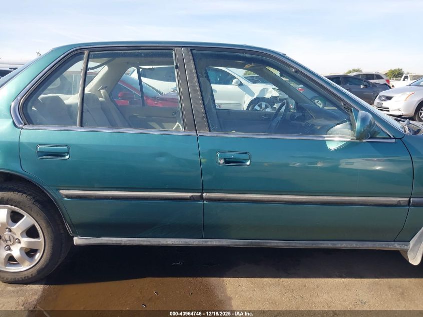 1992 Honda Accord Ex/Ex-R VIN: JHMCB7677NC033618 Lot: 43964746